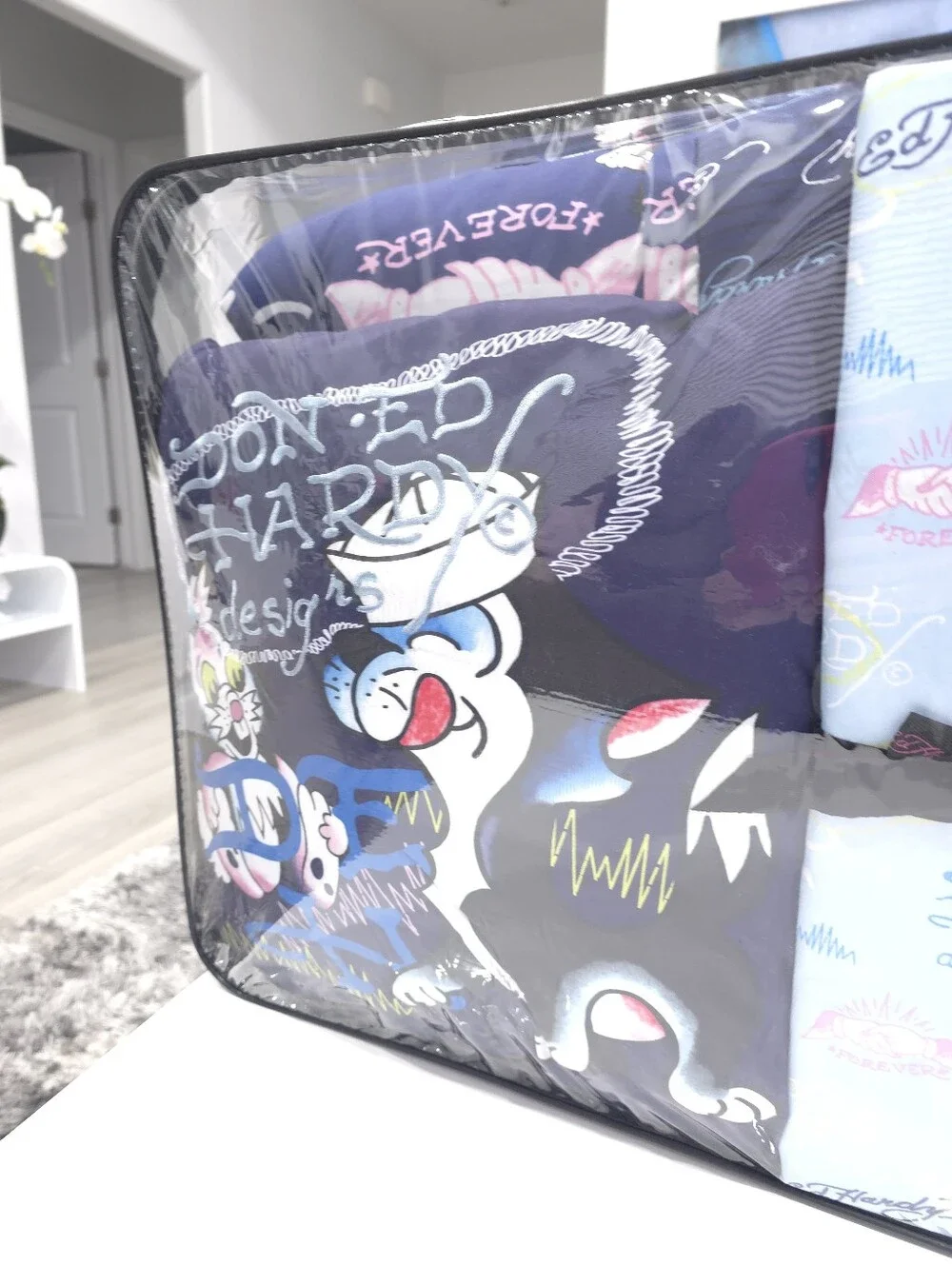 N/A ed hardy